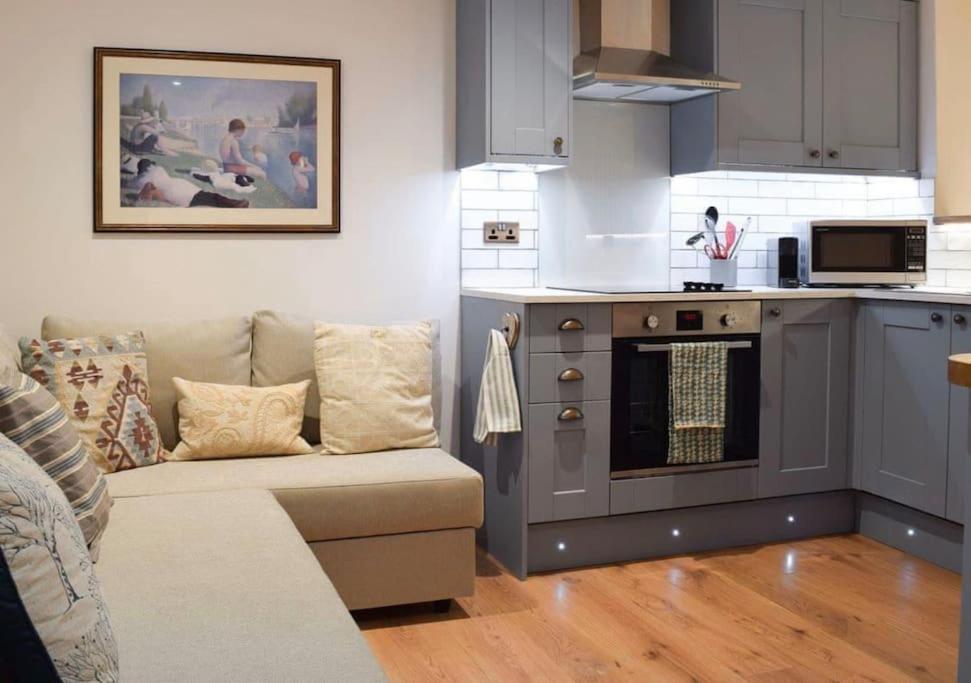 The Snug Entire Home Sleeps 2, Stratford Upon Avon Shottery Exterior foto